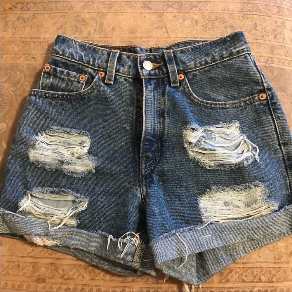 Levis high waisted shorts